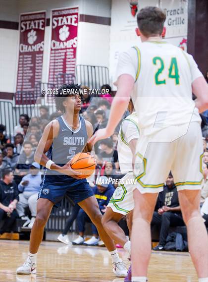 Thumbnail 2 in Greenbrier vs. South Florence photogallery.