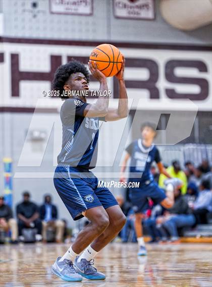 Thumbnail 2 in Greenbrier vs. South Florence photogallery.