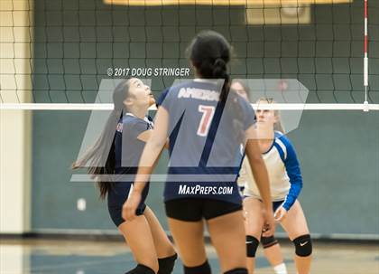 Thumbnail 3 in Newark Memorial vs American photogallery.