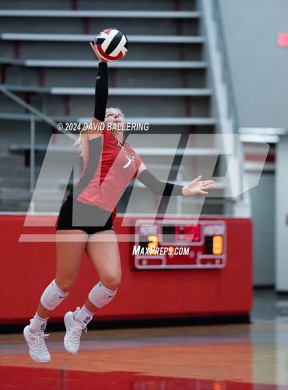 Thumbnail 3 in Grapevine @ Marcus (Marauder Showcase) photogallery.