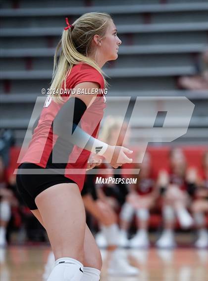 Thumbnail 3 in Grapevine @ Marcus (Marauder Showcase) photogallery.