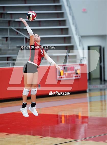 Thumbnail 1 in Grapevine @ Marcus (Marauder Showcase) photogallery.