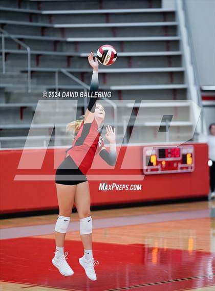 Thumbnail 3 in Grapevine @ Marcus (Marauder Showcase) photogallery.
