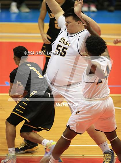 Thumbnail 2 in Victor vs. McQuaid (Section V Class AA Semifinal) photogallery.