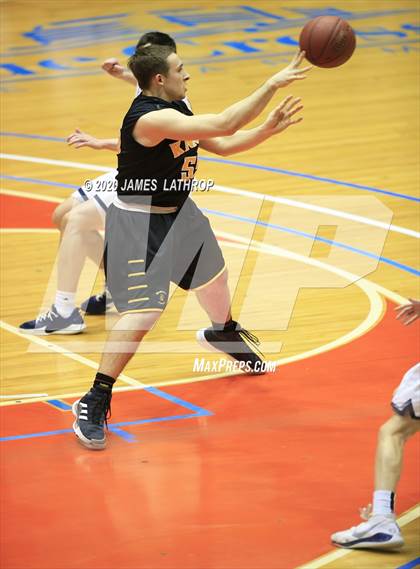 Thumbnail 1 in Victor vs. McQuaid (Section V Class AA Semifinal) photogallery.