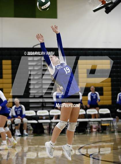 Thumbnail 3 in Orland @ Red Bluff photogallery.