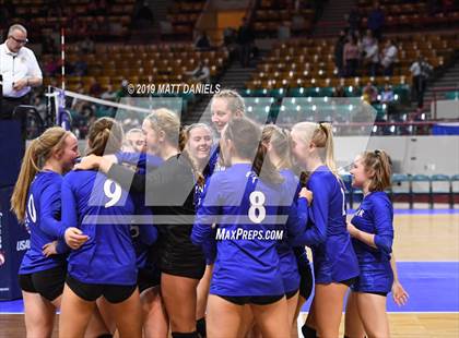 Thumbnail 3 in Denver Christian vs. Limon (CHSAA 2A Championship) photogallery.