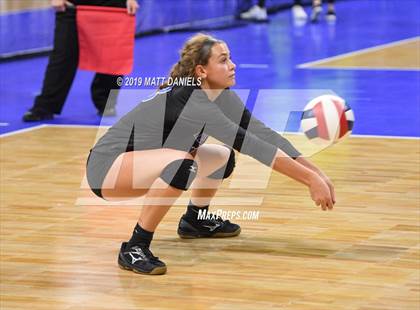 Thumbnail 2 in Denver Christian vs. Limon (CHSAA 2A Championship) photogallery.