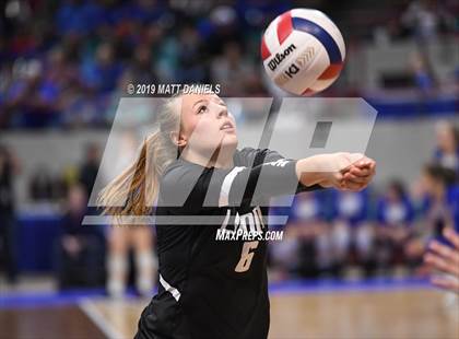 Thumbnail 3 in Denver Christian vs. Limon (CHSAA 2A Championship) photogallery.