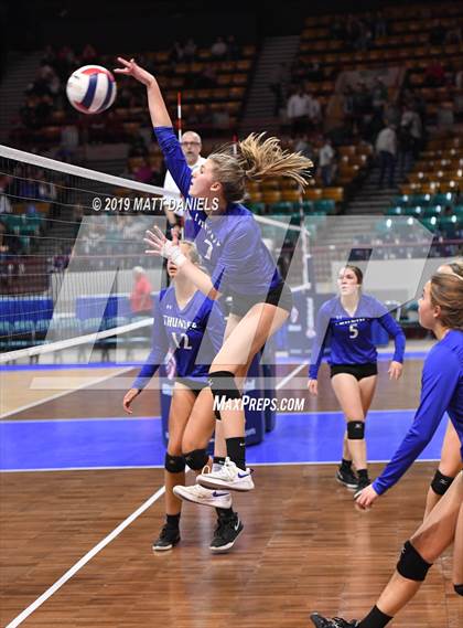 Thumbnail 1 in Denver Christian vs. Limon (CHSAA 2A Championship) photogallery.
