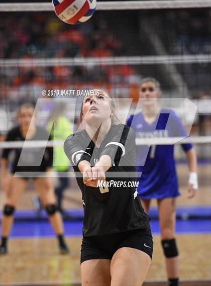 Thumbnail 3 in Denver Christian vs. Limon (CHSAA 2A Championship) photogallery.