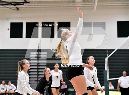 Thumbnail 2 in Tampa Catholic @ Cypress Creek photogallery.