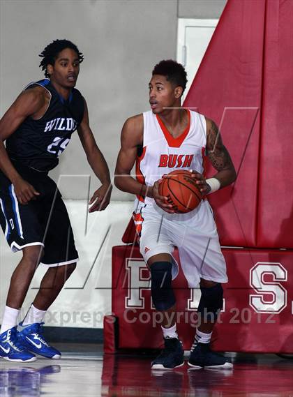 Thumbnail 1 in McKinney vs Fort Bend Bush (McDonald's Texas Invitational) photogallery.