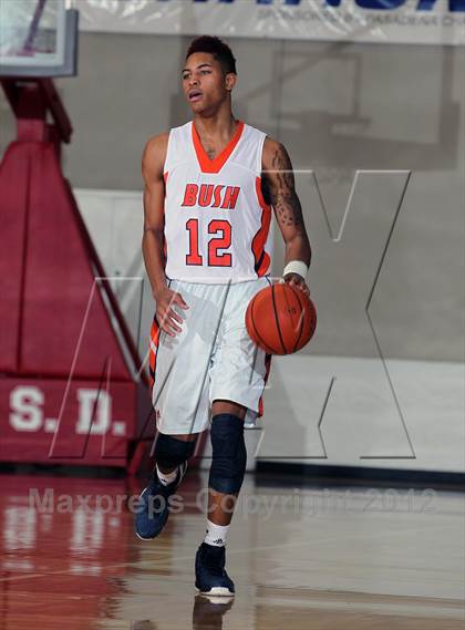 Thumbnail 2 in McKinney vs Fort Bend Bush (McDonald's Texas Invitational) photogallery.