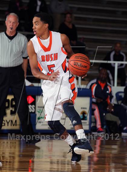 Thumbnail 1 in McKinney vs Fort Bend Bush (McDonald's Texas Invitational) photogallery.