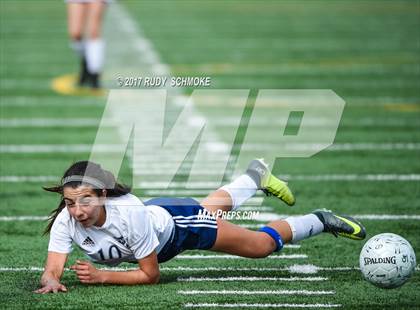 Thumbnail 1 in Montgomery vs. San Dieguito Academy (CIF SDS D4 Final) photogallery.