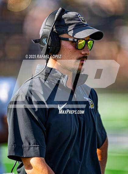 Thumbnail 3 in Jordan vs. Stratford (UIL 6A D2 Football Area) photogallery.