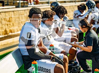 Thumbnail 1 in Jordan vs. Stratford (UIL 6A D2 Football Area) photogallery.