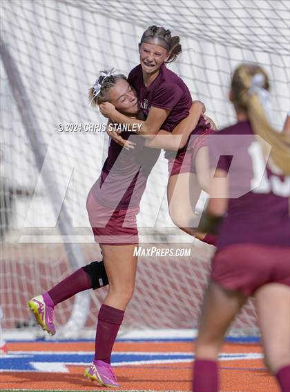 Thumbnail 1 in Show Low vs Northland Prep (AIA-2A Final) photogallery.