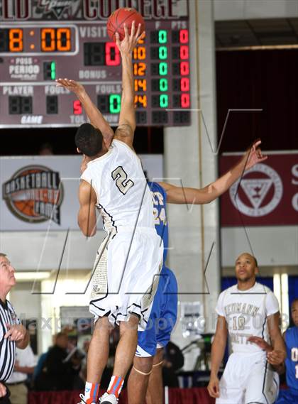 Thumbnail 1 in Neumann-Goretti vs. Orlando Christian Prep (Spalding Hoophall Classic) photogallery.