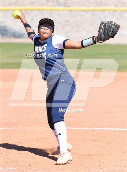 Thumbnail 3 in Desert Christian vs. Parker (PCDS Desert Classic)  photogallery.