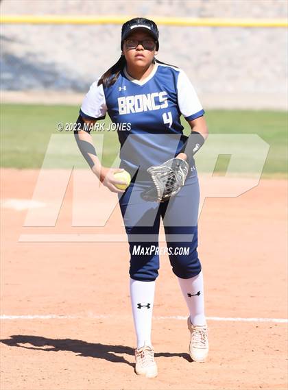 Thumbnail 3 in Desert Christian vs. Parker (PCDS Desert Classic)  photogallery.