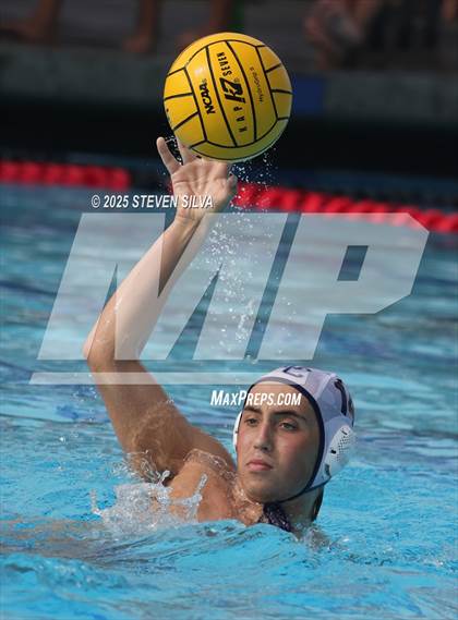 Thumbnail 2 in Grossmont vs. University City (CIF SDS Division 2 Quarterfinal) photogallery.