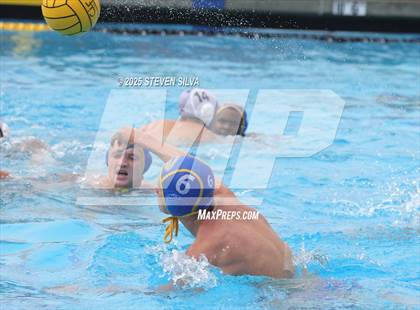 Thumbnail 1 in Grossmont vs. University City (CIF SDS Division 2 Quarterfinal) photogallery.