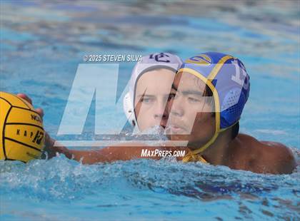 Thumbnail 1 in Grossmont vs. University City (CIF SDS Division 2 Quarterfinal) photogallery.