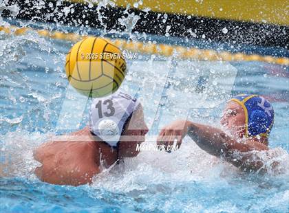 Thumbnail 3 in Grossmont vs. University City (CIF SDS Division 2 Quarterfinal) photogallery.