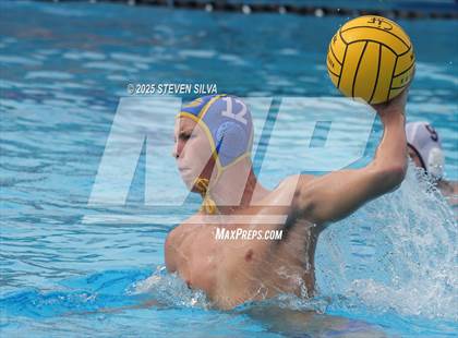 Thumbnail 3 in Grossmont vs. University City (CIF SDS Division 2 Quarterfinal) photogallery.