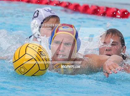 Thumbnail 3 in Grossmont vs. University City (CIF SDS Division 2 Quarterfinal) photogallery.