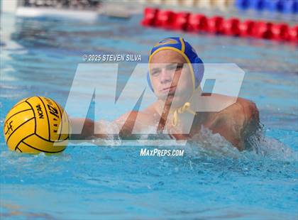 Thumbnail 2 in Grossmont vs. University City (CIF SDS Division 2 Quarterfinal) photogallery.