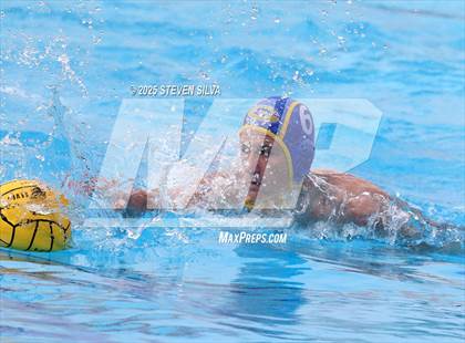 Thumbnail 3 in Grossmont vs. University City (CIF SDS Division 2 Quarterfinal) photogallery.