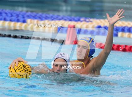 Thumbnail 3 in Grossmont vs. University City (CIF SDS Division 2 Quarterfinal) photogallery.