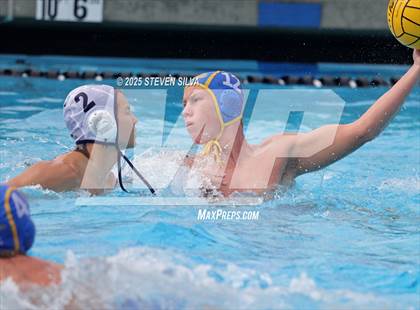 Thumbnail 1 in Grossmont vs. University City (CIF SDS Division 2 Quarterfinal) photogallery.