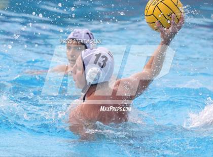 Thumbnail 3 in Grossmont vs. University City (CIF SDS Division 2 Quarterfinal) photogallery.