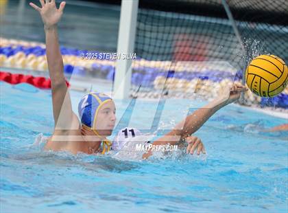 Thumbnail 1 in Grossmont vs. University City (CIF SDS Division 2 Quarterfinal) photogallery.