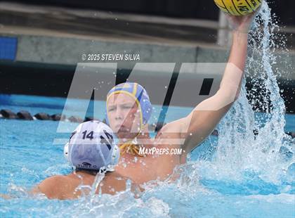Thumbnail 1 in Grossmont vs. University City (CIF SDS Division 2 Quarterfinal) photogallery.