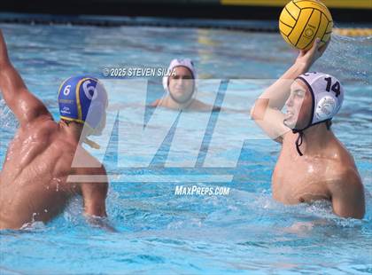 Thumbnail 2 in Grossmont vs. University City (CIF SDS Division 2 Quarterfinal) photogallery.