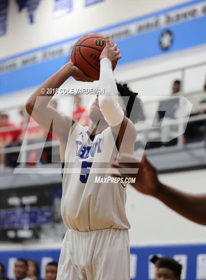 Thumbnail 3 in Grace Prep vs Trinity Christian (Trinity Tiger Classic) photogallery.