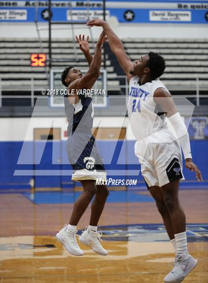 Thumbnail 2 in Grace Prep vs Trinity Christian (Trinity Tiger Classic) photogallery.