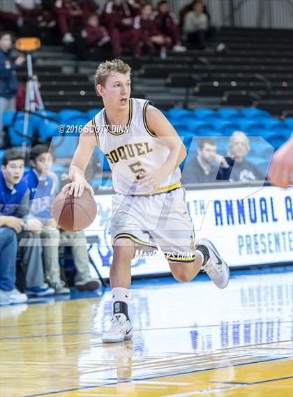 Thumbnail 3 in Gilroy vs Soquel (Santa Cruz Warriors Invitational Tournament) photogallery.