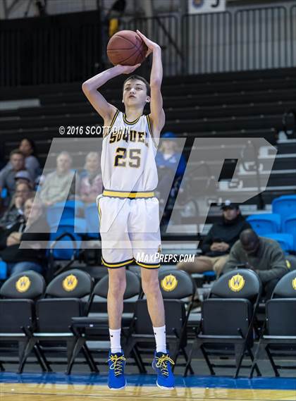 Thumbnail 2 in Gilroy vs Soquel (Santa Cruz Warriors Invitational Tournament) photogallery.
