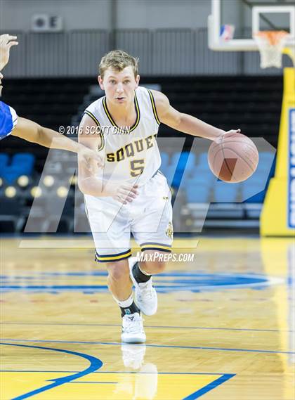 Thumbnail 2 in Gilroy vs Soquel (Santa Cruz Warriors Invitational Tournament) photogallery.