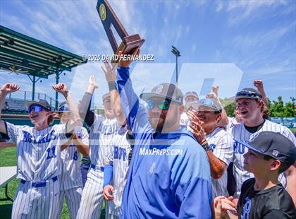 Thumbnail 2 in NCISAA 2A - State Championship (Awards) photogallery.