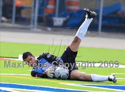 Thumbnail 1 in Southwest vs. Hoover photogallery.