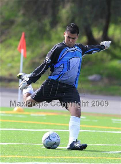 Thumbnail 2 in Southwest vs. Hoover photogallery.
