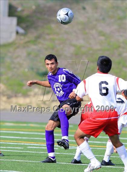 Thumbnail 1 in Southwest vs. Hoover photogallery.