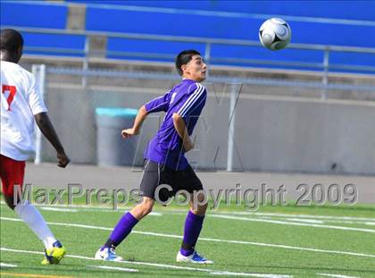 Thumbnail 1 in Southwest vs. Hoover photogallery.